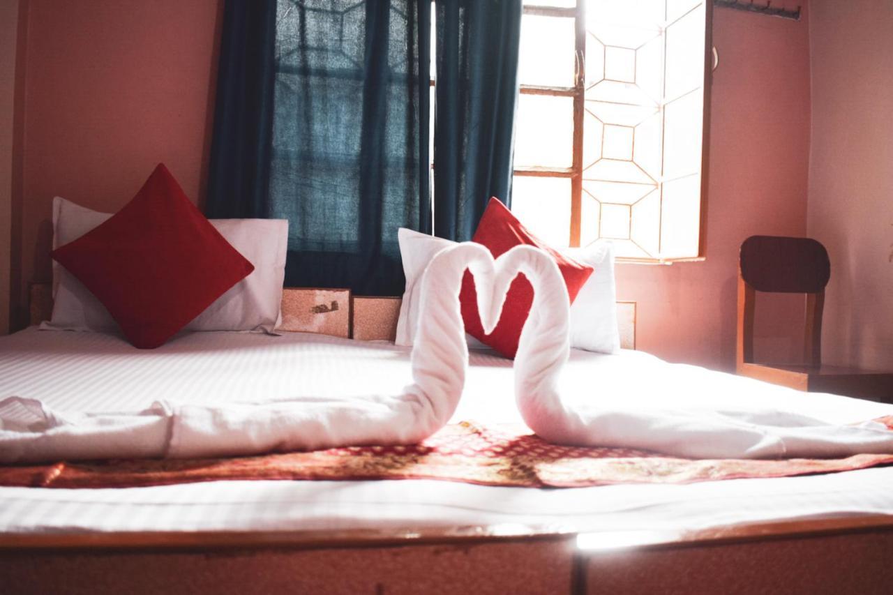 Family Guest House فاراناسي المظهر الخارجي الصورة