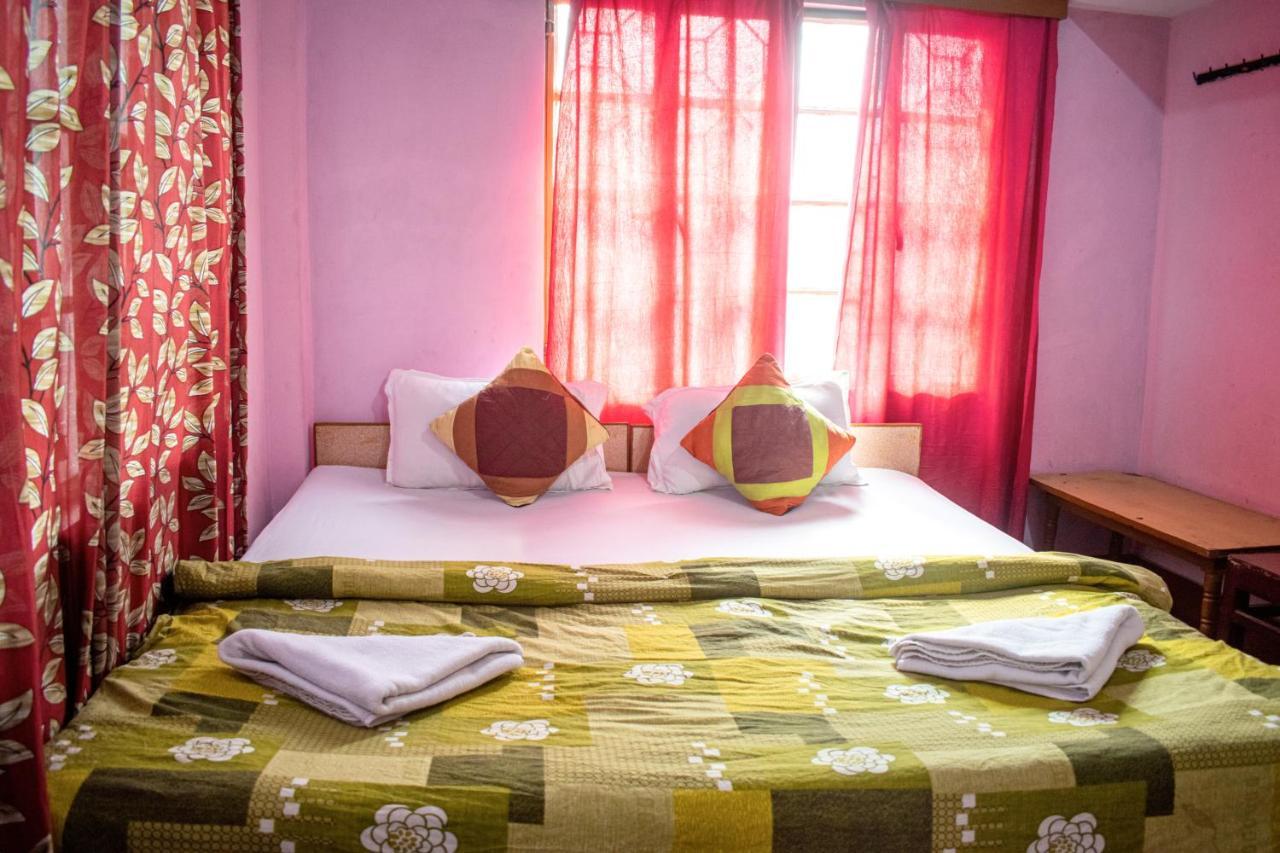 Family Guest House فاراناسي المظهر الخارجي الصورة