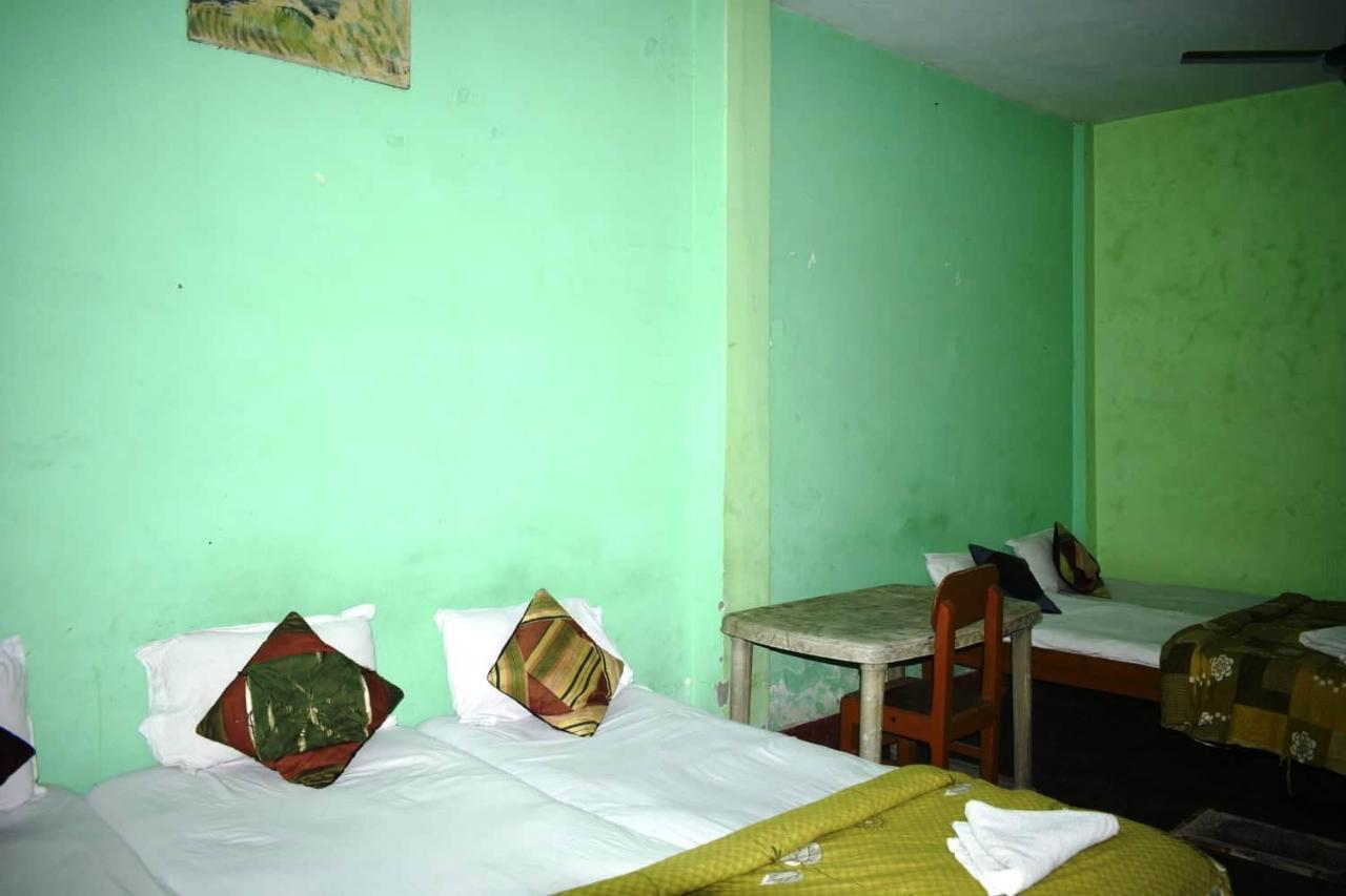 Family Guest House فاراناسي المظهر الخارجي الصورة