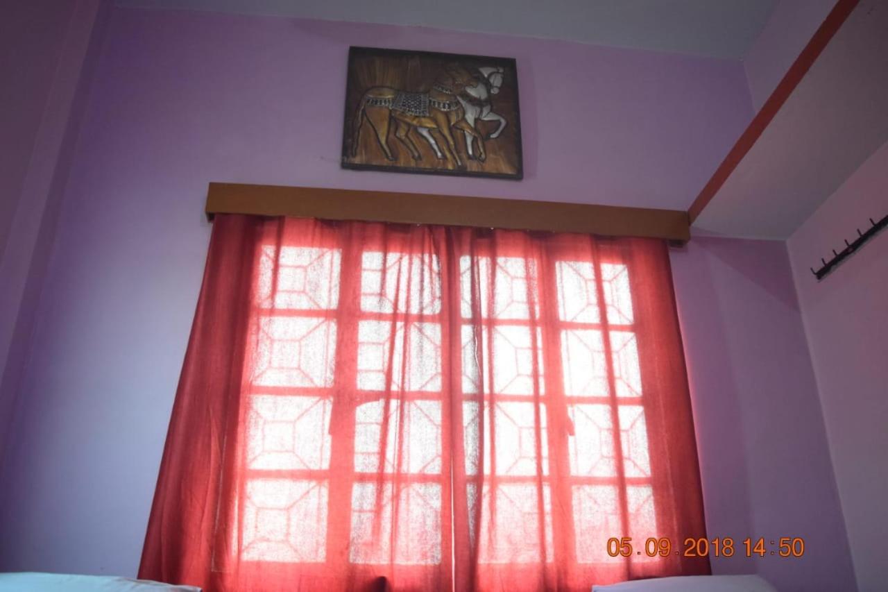 Family Guest House فاراناسي المظهر الخارجي الصورة
