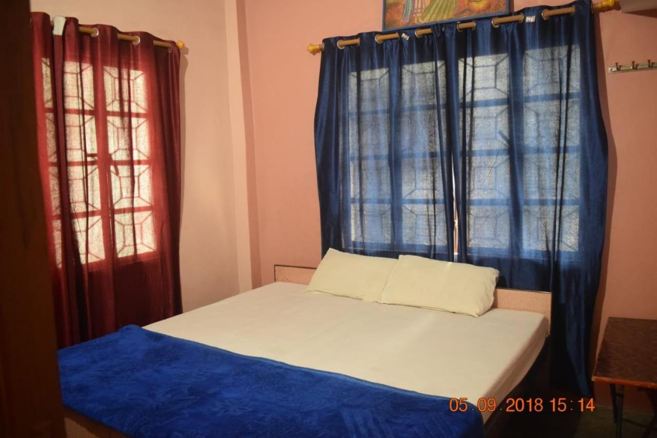 Family Guest House فاراناسي المظهر الخارجي الصورة